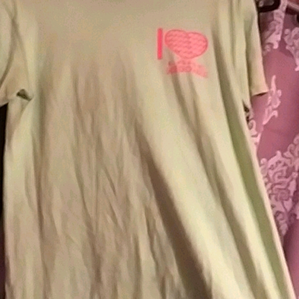 T shirt